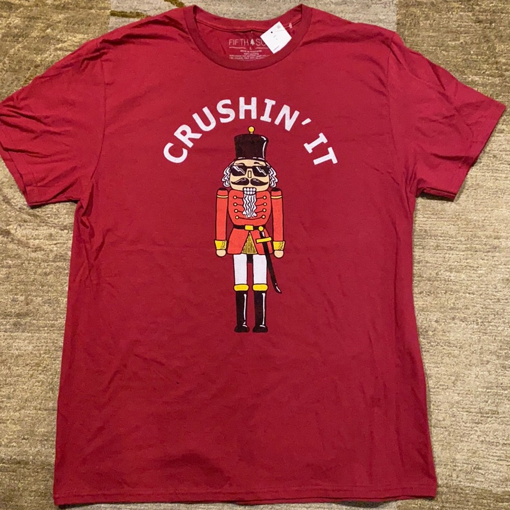 ~Fifth Sun~ “Crushing It” T-Shirt